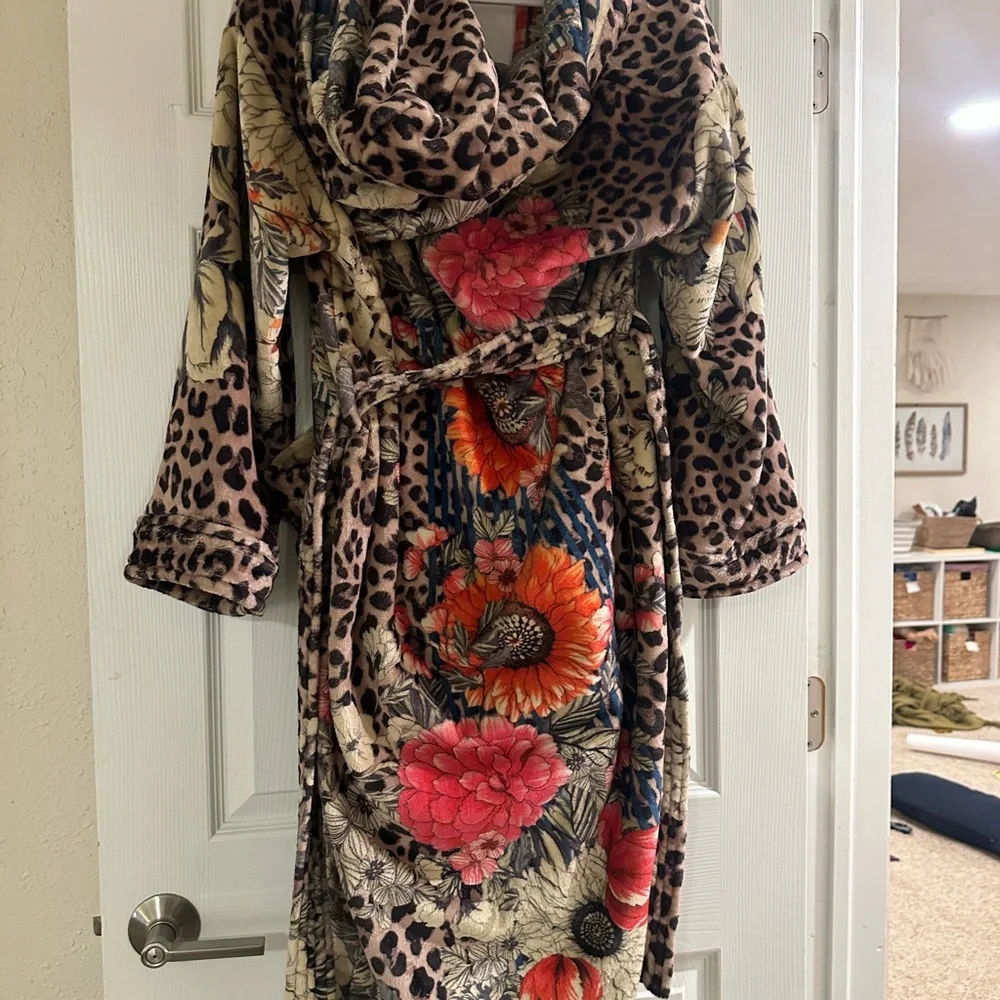 Johnny Was Cozy Robe S/M - Picture 4 of 5